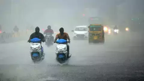 വടക്കന്‍ കേരളത്തില്‍ ശക്തമായ കാറ്റിനും മഴയ്ക്കും സാധ്യത