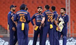 അറിയാം ഇന്ത്യന് ക്രിക്കറ്റ് താരങ്ങളുടെ ഗ്രേഡും വാര്ഷിക വരുമാനവും അറിയാം ഇന്ത്യന് ക്രിക്കറ്റ് താരങ്ങളുടെ ഗ്രേഡും വാര്ഷിക വരുമാനവും