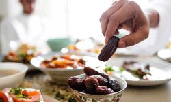 കൊവിഡ് കാലത്തെ നോമ്പ് കരുതലോടെ: ഇഫ്താര്‍ വിഭവങ്ങള്‍ പാക്കറ്റുകളില്‍ നല്‍കാന്‍ തീരുമാനം