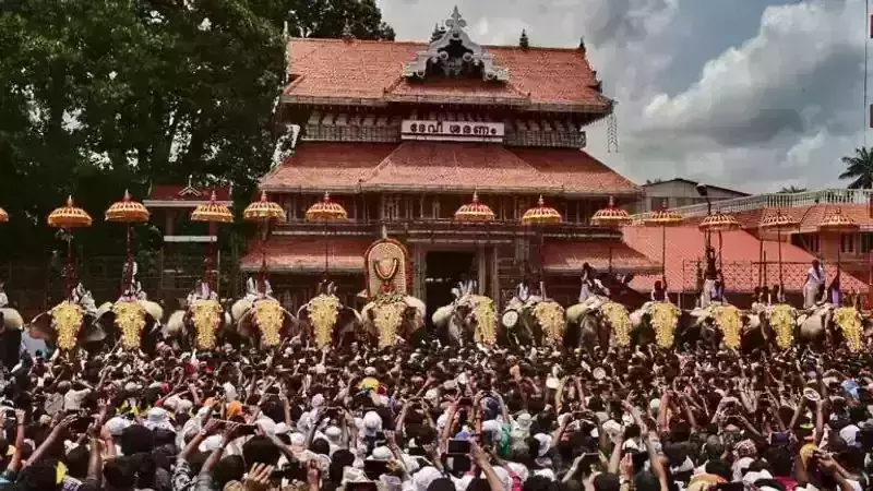 മഹാമാരികാലത്തെ തൃശൂര്‍ പൂരം മാറ്റിവയ്ക്കണമെന്ന് സാംസ്‌കാരിക കൂട്ടായ്മ