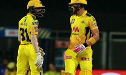 ഫഫ് ഡു പ്ലിസ്സിസ്-95, ഗെയ്ക്ക്വാദ്-64; ചെന്നൈയ്ക്ക് കൂറ്റന് സ്കോര് ഫഫ് ഡു പ്ലിസ്സിസ്-95, ഗെയ്ക്ക്വാദ്-64; ചെന്നൈയ്ക്ക് കൂറ്റന് സ്കോര്