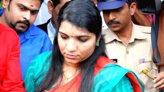 സരിത എസ് നായര്‍ അറസ്റ്റില്‍