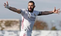 ബെന്‍സിമയ്ക്ക് ഡബിള്‍; ലാ ലിഗയില്‍ റയല്‍ ഒന്നില്‍