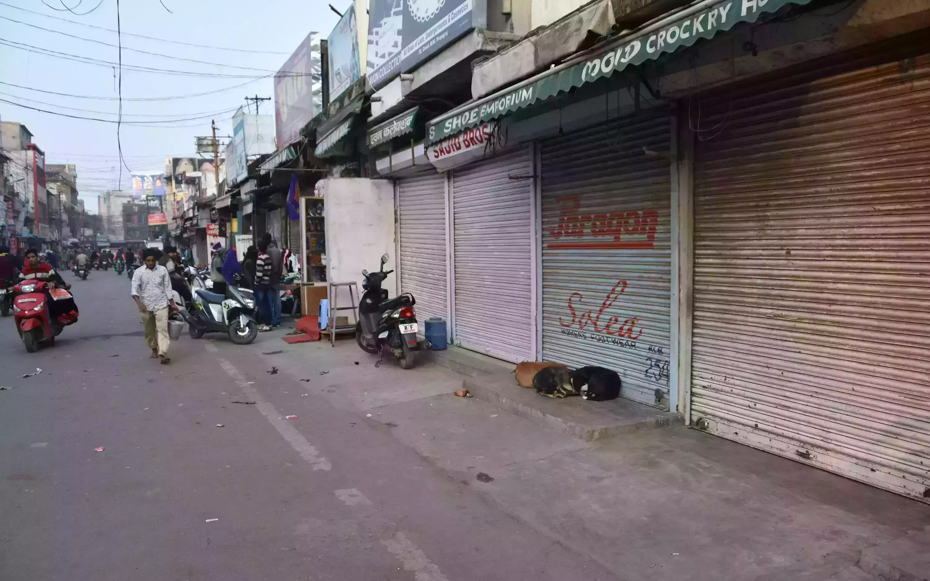 കൊവിഡ്; ജോലി നിയന്ത്രണത്തില്‍ ഉദ്യോഗസ്ഥര്‍ക്ക് സന്തോഷിക്കാം, പ്രയാസം വ്യാപാരികള്‍ക്കും സാധാരണക്കാര്‍ക്കും: വൈറലായി വ്യാപാരി നേതാവിന്റെ കുറിപ്പ്