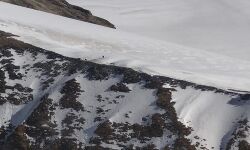 ഉത്തരാഖണ്ഡിലെ ചമോലിയില്‍ മഞ്ഞിടിച്ചില്‍: എട്ട് പേര്‍ മരിച്ചു, 384 പേരെ രക്ഷപ്പെടുത്തി, 38 പേരെ കാണാതായി