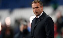 വരുന്നൂ ഫ്‌ളിക്ക്; പിര്‍ളോയ്ക്ക് യുവന്റസിലെ സ്ഥാനം തെറിച്ചേക്കും