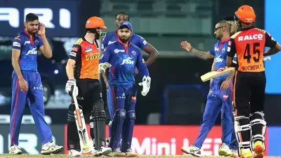 ഐപിഎല്; സൂപ്പര് ഓവറില് ഹൈദരാബാദിനെ വീഴ്ത്തി ഡല്ഹിക്ക് ജയം ഐപിഎല്; സൂപ്പര് ഓവറില് ഹൈദരാബാദിനെ വീഴ്ത്തി ഡല്ഹിക്ക് ജയം