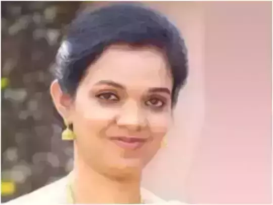 മലയാളി നഴ്സ് റിയാദില് വാഹനാപകടത്തില് മരിച്ചു മലയാളി നഴ്സ് റിയാദില് വാഹനാപകടത്തില് മരിച്ചു