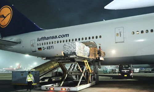 കൊവിഡ്: ബ്രിട്ടനില്നിന്നുളള കൊവിഡ് ചികില്സാ ഉപകരണങ്ങള് ഡല്ഹിയിലെത്തി കൊവിഡ്: ബ്രിട്ടനില്നിന്നുളള കൊവിഡ് ചികില്സാ ഉപകരണങ്ങള് ഡല്ഹിയിലെത്തി