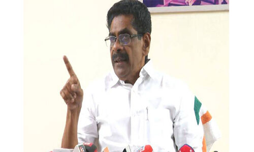 കൊവിഡ്: രക്തദാനത്തിന് സന്നദ്ധരാകാന് കെപിസിസി നിര്ദ്ദേശം കൊവിഡ്: രക്തദാനത്തിന് സന്നദ്ധരാകാന് കെപിസിസി നിര്ദ്ദേശം
