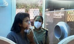 സംസ്ഥാനത്ത് ആദ്യം; കൊവിഡ് ബാധിതർക്കായി ഓക്സിജൻ പാർലർ സംസ്ഥാനത്ത് ആദ്യം; കൊവിഡ് ബാധിതർക്കായി ഓക്സിജൻ പാർലർ