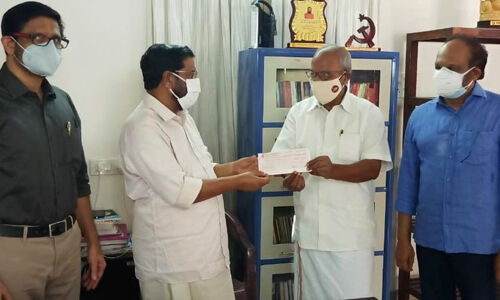 വാക്‌സിന്‍ ചാലഞ്ച്: കേരള ബാങ്ക് 5 കോടി കൈമാറി