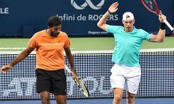 മാഡ്രിഡ് ഓപ്പണ്; ബൊപ്പണ്ണാ-ഡെന്നിസ് സഖ്യം രണ്ടാം റൗണ്ടില് മാഡ്രിഡ് ഓപ്പണ്; ബൊപ്പണ്ണാ-ഡെന്നിസ് സഖ്യം രണ്ടാം റൗണ്ടില്