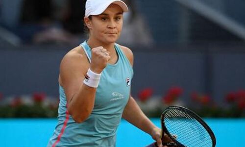 ഫ്രഞ്ച് ഓപ്പണ് ചാംപ്യന് ഇഗാ സ്വിയാടിക്കിനെ വീഴ്ത്തി ആഷ്ലി ബാര്ട്ടി ഫ്രഞ്ച് ഓപ്പണ് ചാംപ്യന് ഇഗാ സ്വിയാടിക്കിനെ വീഴ്ത്തി ആഷ്ലി ബാര്ട്ടി