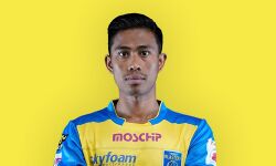 കരാര് നീട്ടി;ദെനെചന്ദ്ര മെയ്തെ 2024 വരെ കേരള ബ്ലാസ്റ്റേഴ്സില് തുടരും കരാര് നീട്ടി;ദെനെചന്ദ്ര മെയ്തെ 2024 വരെ കേരള ബ്ലാസ്റ്റേഴ്സില് തുടരും