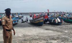 ബേപ്പൂർ, വെള്ളയിൽ ഹാർബറുകൾ തിങ്കളാഴ്ച മുതൽ അടച്ചിടും