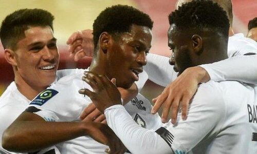 കിരീടം നേടാന്‍ ലില്ലെയ്ക്ക് രണ്ട് ജയം; പിഎസ്ജി നാളെയിറങ്ങും