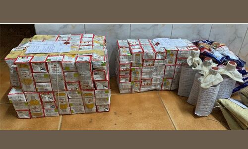 ലഹരി വസ്തുക്കളുമായി മധ്യവയസ്കന് അറസ്റ്റില് ലഹരി വസ്തുക്കളുമായി മധ്യവയസ്കന് അറസ്റ്റില്