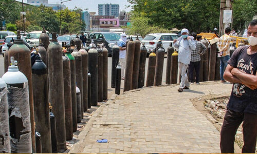 കള്ളം പറയുന്ന സര്‍ക്കാരുകള്‍!  ഓക്‌സിജനില്ലാതെ രാജ്യത്ത് മരിച്ചവരെത്ര?
