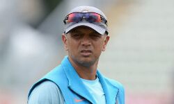 ശ്രീലങ്കന്‍ പര്യടനം; രാഹുല്‍ ദ്രാവിഡ് കോച്ച്; ക്യാപ്റ്റന്‍ സ്ഥാനത്തേക്ക് ഭുവിയും