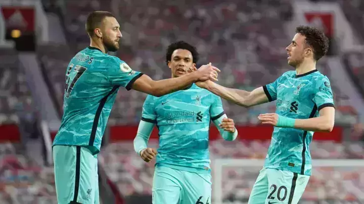 പ്രീമിയര് ലീഗ്; ഓള്ഡ് ട്രാഫോഡില് ലിവര്പൂളിന്റെ തിരിച്ചുവരവ് പ്രീമിയര് ലീഗ്; ഓള്ഡ് ട്രാഫോഡില് ലിവര്പൂളിന്റെ തിരിച്ചുവരവ്