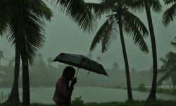 കനത്ത മഴ: ആലപ്പുഴ ജില്ലയില്‍ 26 ദുരിതാശ്വാസ ക്യാംപുകള്‍;143 കുടുംബങ്ങളെ മാറ്റിപ്പാര്‍പ്പിച്ചു