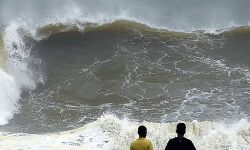 കടൽക്ഷോഭം: മൽസ്യത്തൊഴിലാളികൾക്ക്‌ ജാഗ്രത നിർദേശം