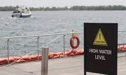 เดจเดฆเดฟเดเดณเดฟเดฒเตโ เดเดฒเดจเดฟเดฐเดชเตเดชเต เดเดฏเดฐเตเดจเตเดจเต; เดเดพเดเตเดฐเดคเดพ เดจเดฟเดฐเตโเดฆเตเดถเด เดจเดฆเดฟเดเดณเดฟเดฒเตโ เดเดฒเดจเดฟเดฐเดชเตเดชเต เดเดฏเดฐเตเดจเตเดจเต; เดเดพเดเตเดฐเดคเดพ เดจเดฟเดฐเตโเดฆเตเดถเด