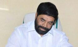 വ്യവസായ പുരോഗതിയില്‍ കര്‍ഷകന്റെ പങ്ക് നിര്‍ണായകം; കര്‍ഷകരെ തഴഞ്ഞ് സമൂഹത്തിന് മുന്നോട്ട് പോകാനാകില്ലെന്ന് മന്ത്രി വി എന്‍ വാസവന്‍