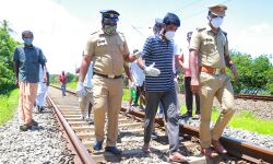 ഓടിക്കൊണ്ടിരുന്ന തീവണ്ടിയില്‍ യുവതിയെ ആക്രമിച്ച സംഭവം: പ്രതി ബാബുക്കുട്ടനെ റെയില്‍വേ സ്റ്റേഷനില്‍ എത്തിച്ചു തെളിവെടുത്തു