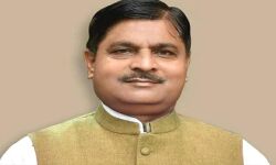 യുപി മന്ത്രി വിജയ് കശ്യപ് കൊവിഡ് ബാധിച്ച് മരിച്ചു