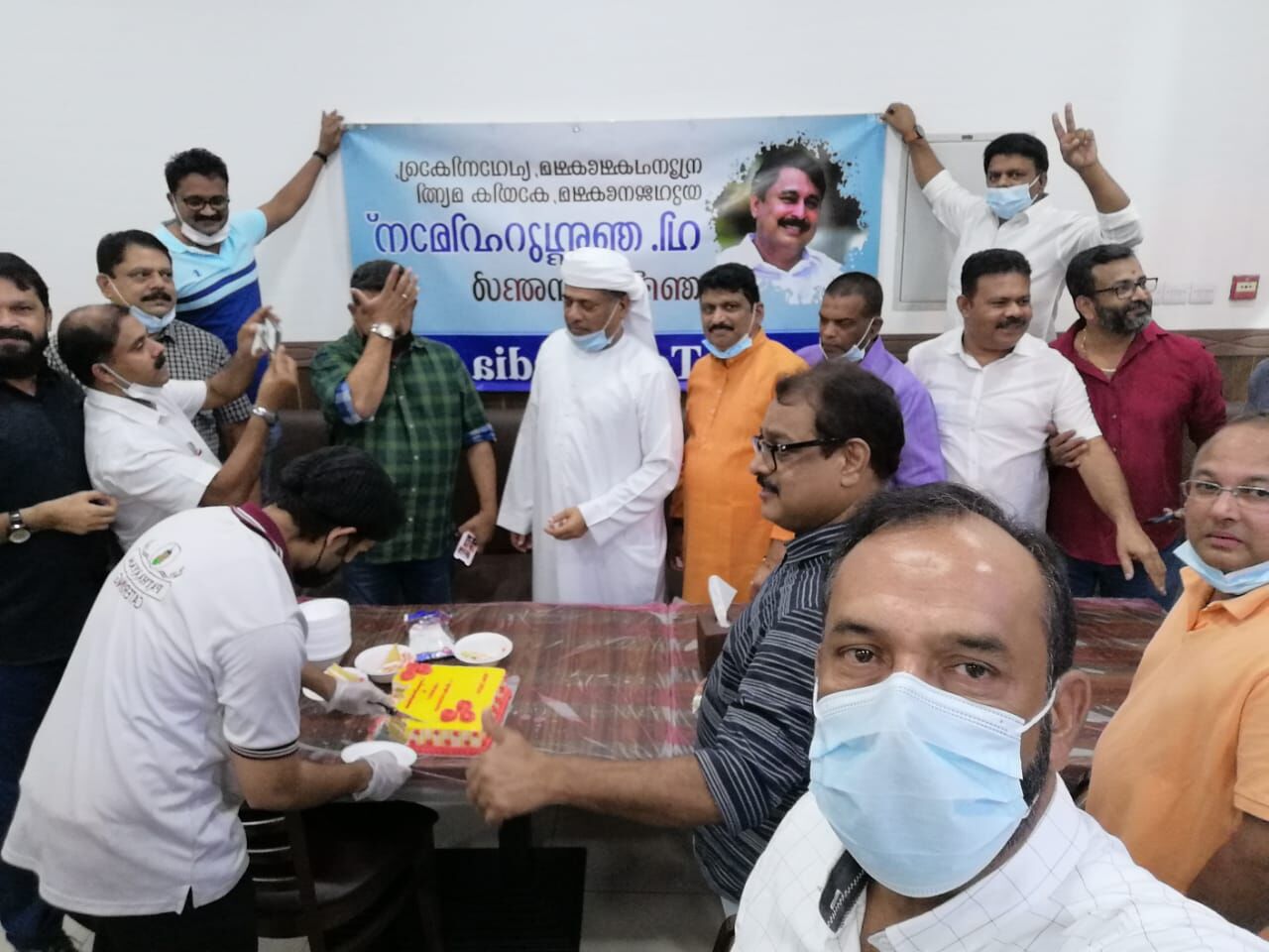വി അബ്ദുര്റഹിമാന് മന്ത്രി സ്ഥാനം; പ്രവാസ ലോകത്തും ആഘോഷം വി അബ്ദുര്റഹിമാന് മന്ത്രി സ്ഥാനം; പ്രവാസ ലോകത്തും ആഘോഷം