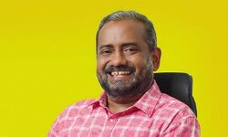 13-ാംനമ്പർ ഔദ്യോഗിക വാഹനം ഏറ്റെടുക്കാൻ തയ്യാറായത് മന്ത്രി പി പ്രസാദ്