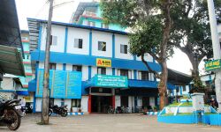 തിരൂര്‍ സര്‍ക്കാര്‍ ആശുപത്രിയില്‍ നിന്ന് വെന്റിലേറ്റര്‍ കടത്താനുള്ള ശ്രമം ആശുപത്രി സൂപ്രണ്ട് ഇടപെട്ട് പരാജയപ്പെടുത്തി