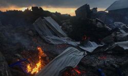 കോംഗോയില് അഗ്നിപര്വതം പൊട്ടിത്തെറിച്ചു, നഗരത്തിലേക്ക് ലാവ ഒഴുകുന്നു; പലായനം ചെയ്ത് ആയിരങ്ങള് കോംഗോയില് അഗ്നിപര്വതം പൊട്ടിത്തെറിച്ചു, നഗരത്തിലേക്ക് ലാവ ഒഴുകുന്നു; പലായനം ചെയ്ത് ആയിരങ്ങള്