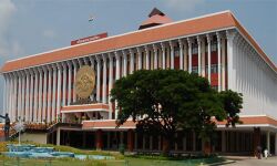 പതിനഞ്ചാം നിയമസഭയുടെ ആദ്യ സമ്മേളനം ഉടന്‍; പുതിയ അംഗങ്ങളുടെ സത്യപ്രതിജ്ഞ ഇന്ന്