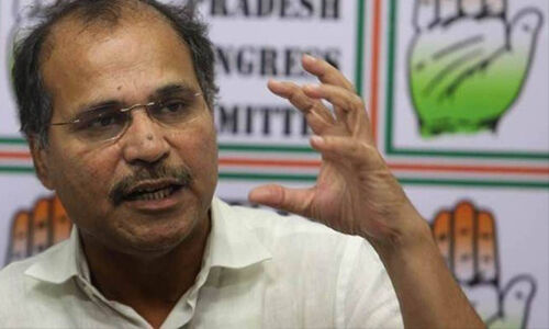 സിബിഐ ഡയറക്ടര്‍ നിയമനം: കേന്ദ്ര സര്‍ക്കാരിന്റെ മനോഭാവത്തെ ചോദ്യം ചെയ്ത് കോണ്‍ഗ്രസ് വക്താവ്  അധിര്‍ രഞ്ജന്‍ ചൗധരി