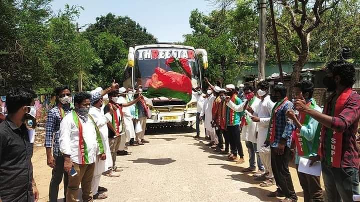 കള്ളക്കേസിന്റെ പേരില്‍ ആന്ധ്രാ പോലിസ് തടഞ്ഞുവെച്ച കേരള ബസിനും ജിവനക്കാര്‍ക്കും എസ്ഡിപിഐ ഇടപെടലില്‍ മോചനം