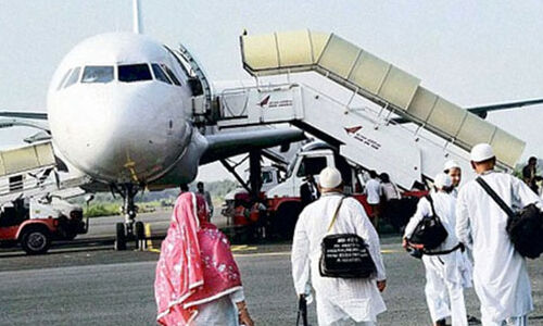 ഹജ്ജ് യാത്രികര്ക്ക് കൊവിഡ് വാക്സിനേഷന് യാത്രയുടെ 14 ദിവസം മുന്പ് എടുക്കാന് സൗകര്യമൊരുക്കുമെന്ന് ഹജ്ജ് കാര്യവകുപ്പ് ഹജ്ജ് യാത്രികര്ക്ക് കൊവിഡ് വാക്സിനേഷന് യാത്രയുടെ 14 ദിവസം മുന്പ് എടുക്കാന് സൗകര്യമൊരുക്കുമെന്ന് ഹജ്ജ് കാര്യവകുപ്പ്