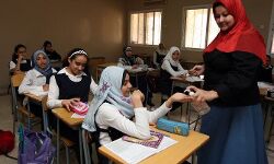 ഒമാനില്‍ സ്വദേശിവല്‍ക്കരണം; വിദേശ അധ്യാപകരുടെ ജോലി നഷ്ടമാകും