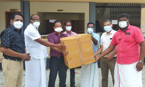 ലോക്ഡൗണ് വിഷമതകളില് കൈത്താങ്ങായി ഹൃദ്രോഗ വിദഗ്ദ്ധര് ലോക്ഡൗണ് വിഷമതകളില് കൈത്താങ്ങായി ഹൃദ്രോഗ വിദഗ്ദ്ധര്
