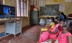 പുതിയ അധ്യയന വര്‍ഷത്തിന് ഇന്നു തുടക്കം; ഓണ്‍ലൈന്‍ പ്രവേശനോല്‍സവം രാവിലെ 8.30 മുതല്‍ വിക്ടേഴ്‌സ് ചാനലില്‍ തല്‍സമയം