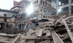 ഉത്തര്പ്രദേശില് കെട്ടിടം തകര്ന്ന് വീണ് രണ്ട് തൊഴിലാളികള് മരിച്ചു; ആറ് പേര്ക്ക് പരിക്ക് ഉത്തര്പ്രദേശില് കെട്ടിടം തകര്ന്ന് വീണ് രണ്ട് തൊഴിലാളികള് മരിച്ചു; ആറ് പേര്ക്ക് പരിക്ക്