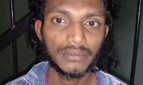 കഞ്ചാവുമായി പിടിയില് കഞ്ചാവുമായി പിടിയില്