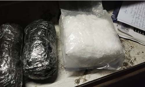 അങ്കമാലിയില് രണ്ടുകിലോ എംഡിഎംഎ പിടികൂടിയ കേസ്; അന്വേഷണത്തിന് പ്രത്യേകസംഘം അങ്കമാലിയില് രണ്ടുകിലോ എംഡിഎംഎ പിടികൂടിയ കേസ്; അന്വേഷണത്തിന് പ്രത്യേകസംഘം