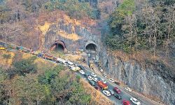 കുതിരാൻ അടിയന്തര ഇടപെടൽ നടത്തും: മന്ത്രി പി.എ മുഹമ്മദ് റിയാസ്