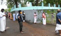 വാക്‌സിനേഷന്‍ കേന്ദ്രങ്ങളിലെ തിരക്കൊഴിവാക്കാന്‍ കോട്ടയം ജില്ലയില്‍ പുതിയ ക്രമീകരണം