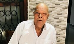 ചെന്നൈയിലെ ആദ്യകാല വ്യാപാരി അടിച്ചിലാണ്ടി അഹമ്മദ്ഹാജി നിര്യാതനായി ചെന്നൈയിലെ ആദ്യകാല വ്യാപാരി അടിച്ചിലാണ്ടി അഹമ്മദ്ഹാജി നിര്യാതനായി