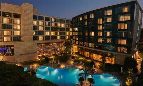 ശമ്പളം നല്കാന് പണമില്ല; മുംബൈയിലെ പഞ്ചനക്ഷത്ര ഹോട്ടല് അടച്ചുപൂട്ടി ശമ്പളം നല്കാന് പണമില്ല; മുംബൈയിലെ പഞ്ചനക്ഷത്ര ഹോട്ടല് അടച്ചുപൂട്ടി