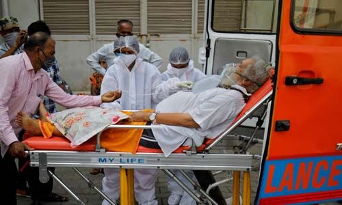 ലോകത്ത് പ്രതിദിന കൊവിഡ് ബാധിതര്‍ കുറയുന്നു; 24 മണിക്കൂറിനിടെ 3.12 ലക്ഷം കേസുകള്‍, അമേരിക്കയില്‍ 12,283 രോഗികള്‍